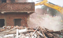 Razing Khori: 800 people have applied for EWS flats   but none approved so far