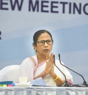 CM announces spl Home Guard jobs to about 220 youths in Jangalmahal CM announces spl Home Guard jobs to about 220 youths in Jangalmahal