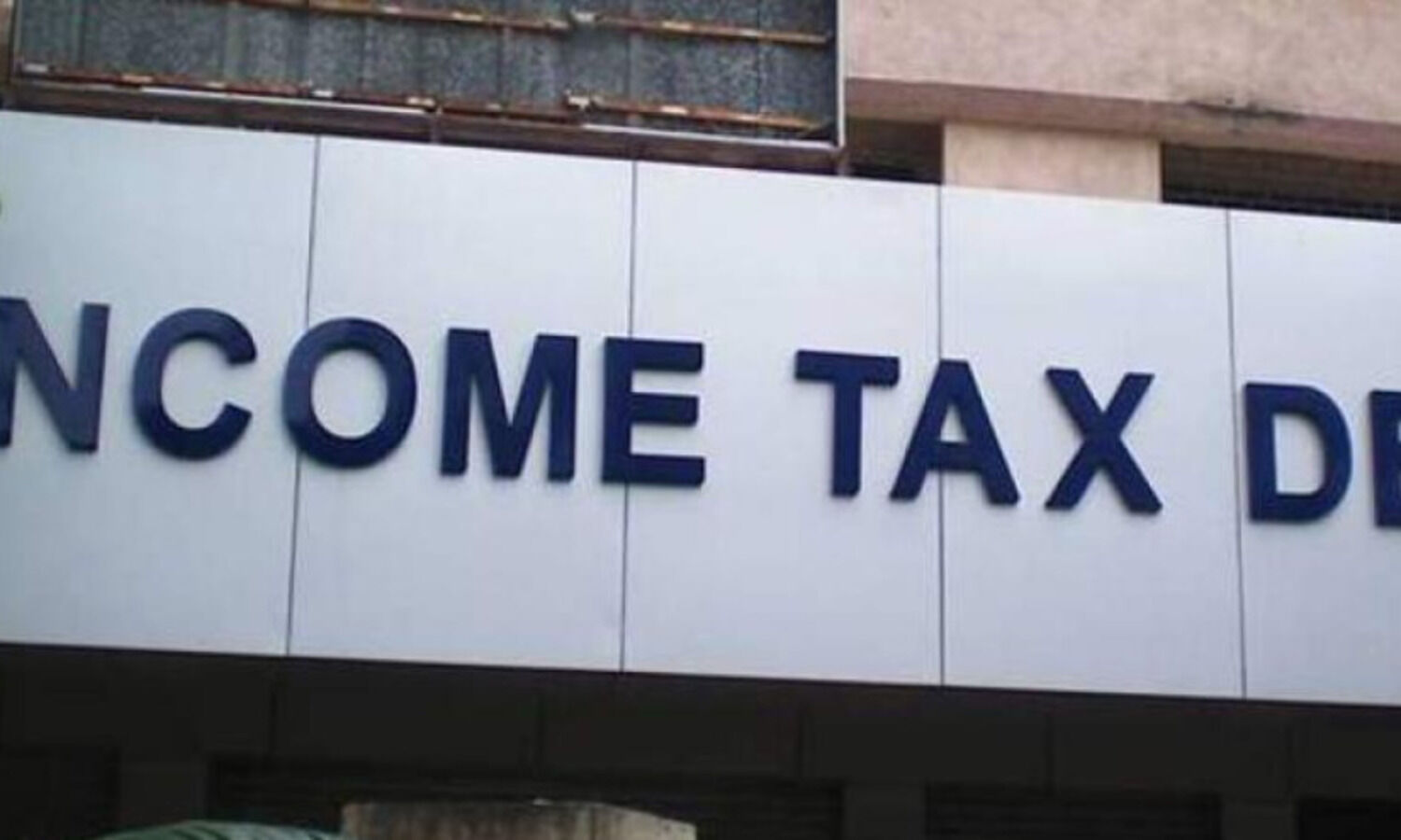 I-T dept extends deadline for various tax compliances