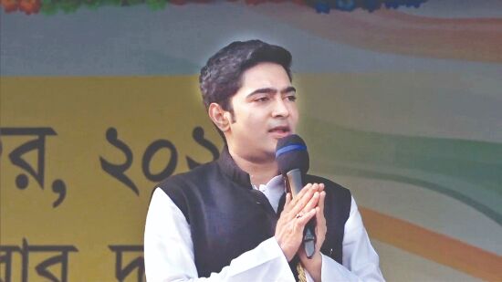 Abhishek asks party workers to increase interaction with people
