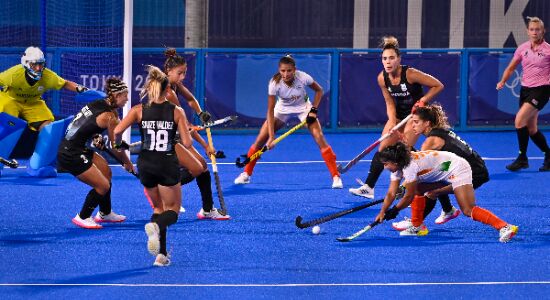 Heartbreak for brave Indian women, lose 1-2 to Argentina to crash out of Olympic hockey final race