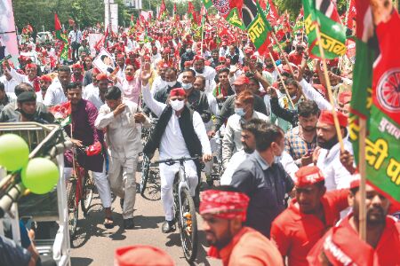 Mission UP in mind, SP holds cycle yatras Mission UP in mind, SP holds cycle yatras