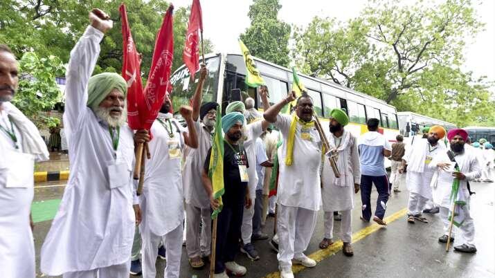 Opposition leaders to join protesting farmers at Jantar Mantar Opposition leaders to join protesting farmers at Jantar Mantar