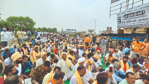 Haj house stir in Dwarka turns vitriolic, police book organiser