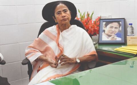 Mamata to visit Jhargram & West Midnapore, attend Adivasi Diwas event Mamata to visit Jhargram & West Midnapore, attend Adivasi Diwas event