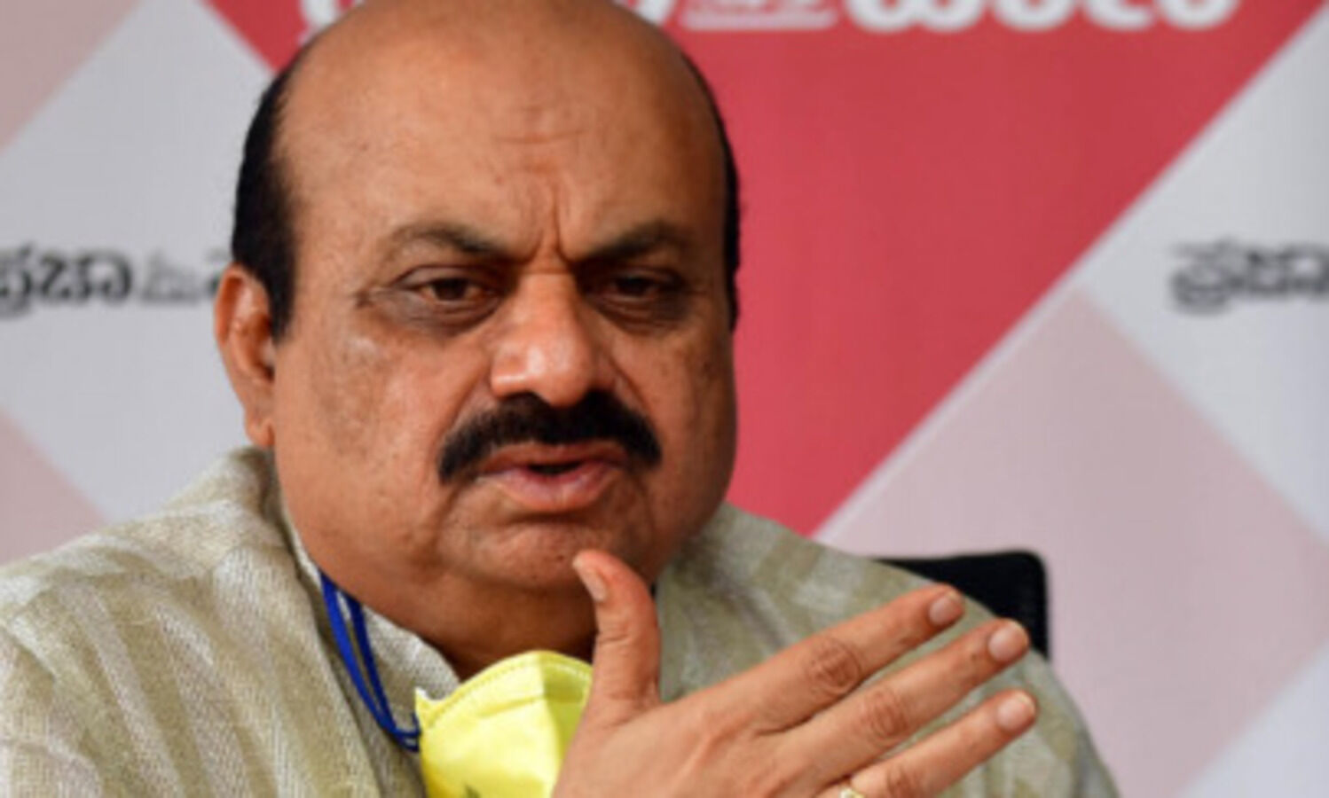 Schools to reopen for classes 9 to 12 from Aug 23, weekend curfew in border districts: Ktaka CM