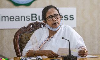 Mamata writes to PM to oppose Centres move to place anti-people Electricity Bill in Parliament