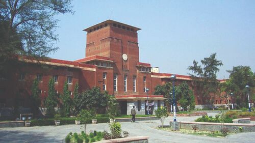 DU sees climate warriors in new students, to make tree plantation part of curriculum DU sees climate warriors in new students, to make tree plantation part of curriculum