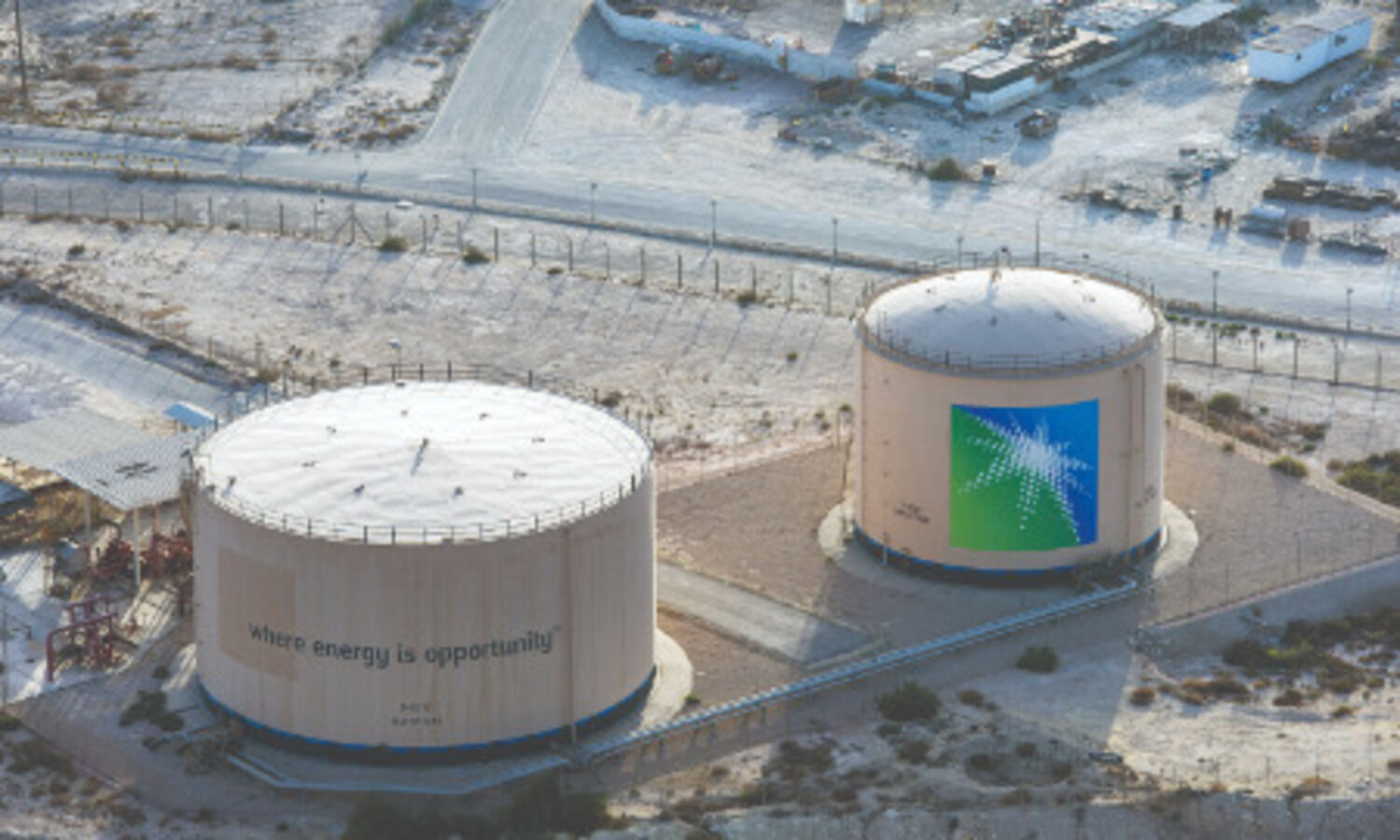 Saudi Aramco sees 1st half   net income climb to $47 bn