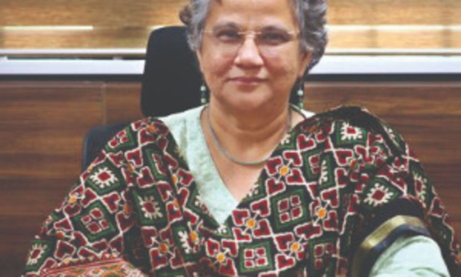 Mercedes-Benz inks pact with DSEU for advanced diploma prog