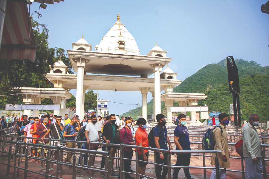 Cap on gatherings eased for I-Day celebrations in J&K Cap on gatherings eased for I-Day celebrations in J&K