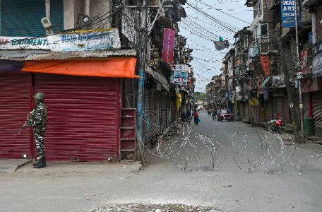 BJP sarpanch, wife shot dead by militants in Anantnag BJP sarpanch, wife shot dead by militants in Anantnag