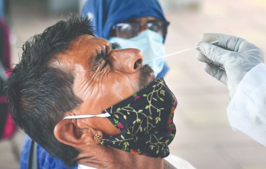 Maharashtra sees 5,609 COVID cases, 137 deaths Maharashtra sees 5,609 COVID cases, 137 deaths