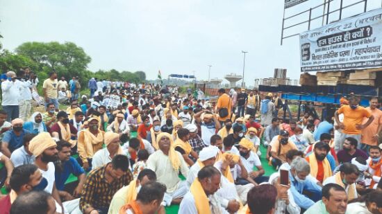 VHP threatens to break Haj House at Dwarka if built VHP threatens to break Haj House at Dwarka if built