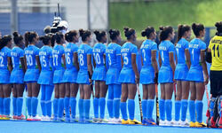 Glittery gains & lost chances Glittery gains & lost chances