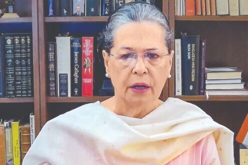 Sin to stay silent when fundamental rights trampled upon: Sonia Gandhi Sin to stay silent when fundamental rights trampled upon: Sonia Gandhi