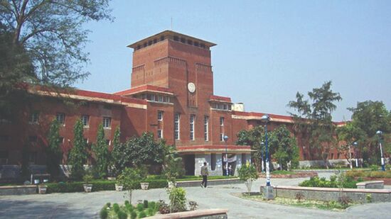 First cut-offs at DU likely by Oct 1, over 3.18L register so far First cut-offs at DU likely by Oct 1, over 3.18L register so far