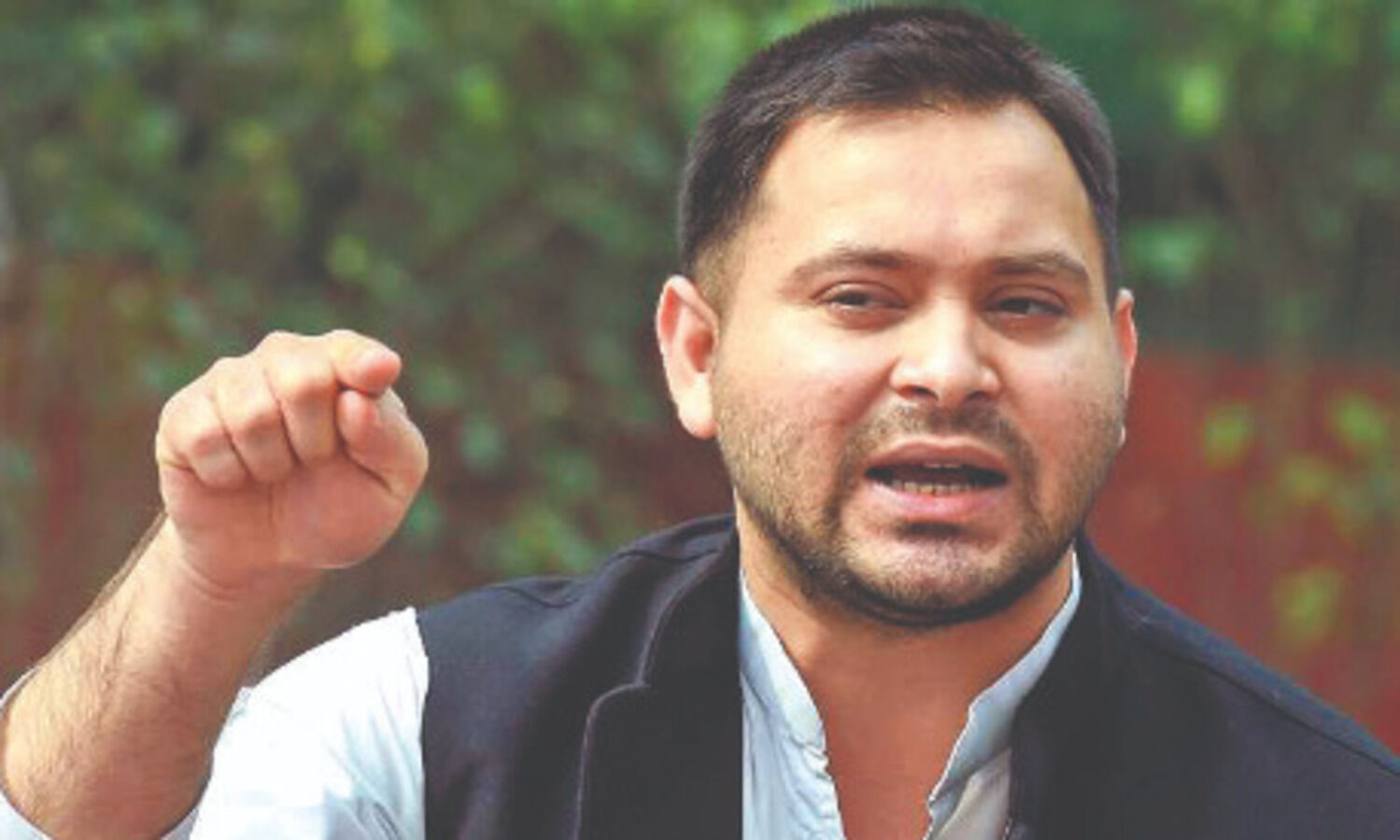 Opposition meet: Tejashwi seeks driving seat for regional parties