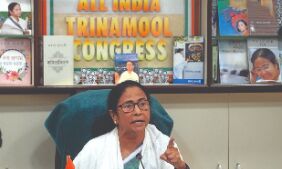 Mamata urges Oppn party leaders to form a core committee to fight BJP Mamata urges Oppn party leaders to form a core committee to fight BJP