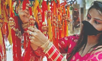 Delhiites step out to celebrate Raksha Bandhan