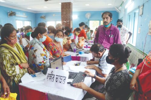 Lakhmir Bhandar: Asha & Kanyasree beneficiaries to assist applicants Lakhmir Bhandar: Asha & Kanyasree beneficiaries to assist applicants