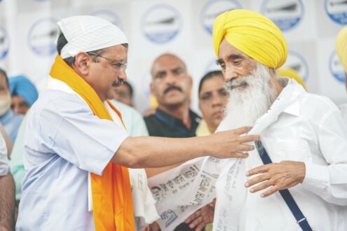 Former Punjab minister Sewa Singh Sekhwan joins AAP Former Punjab minister Sewa Singh Sekhwan joins AAP