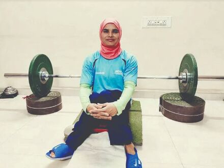 Powerlifter Sakina Khatun finishes fifth, Jaideep fails all three attempts Powerlifter Sakina Khatun finishes fifth, Jaideep fails all three attempts