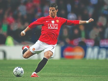 Manchester United agree deal to re-sign Ronaldo from Juventus Manchester United agree deal to re-sign Ronaldo from Juventus