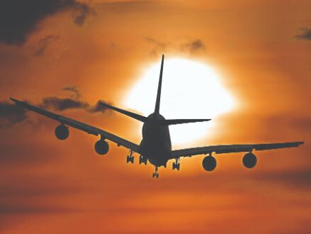 Biman Bangladesh pilot suffers heart attack mid-air, plane lands in Nagpur Biman Bangladesh pilot suffers heart attack mid-air, plane lands in Nagpur