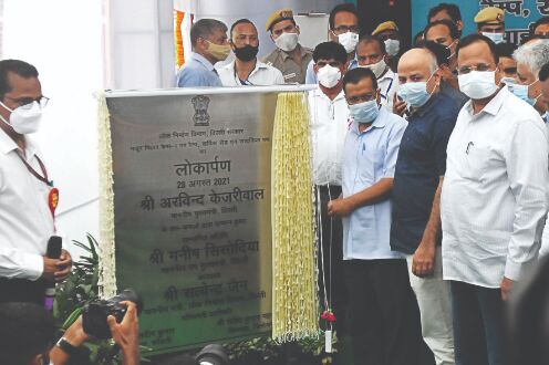 CM inaugurates cloverleaf on Mayur Vihar-I flyover