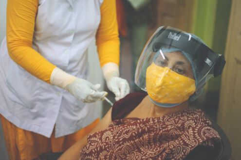 Over 2.72L jabs administered in a day Over 2.72L jabs administered in a day