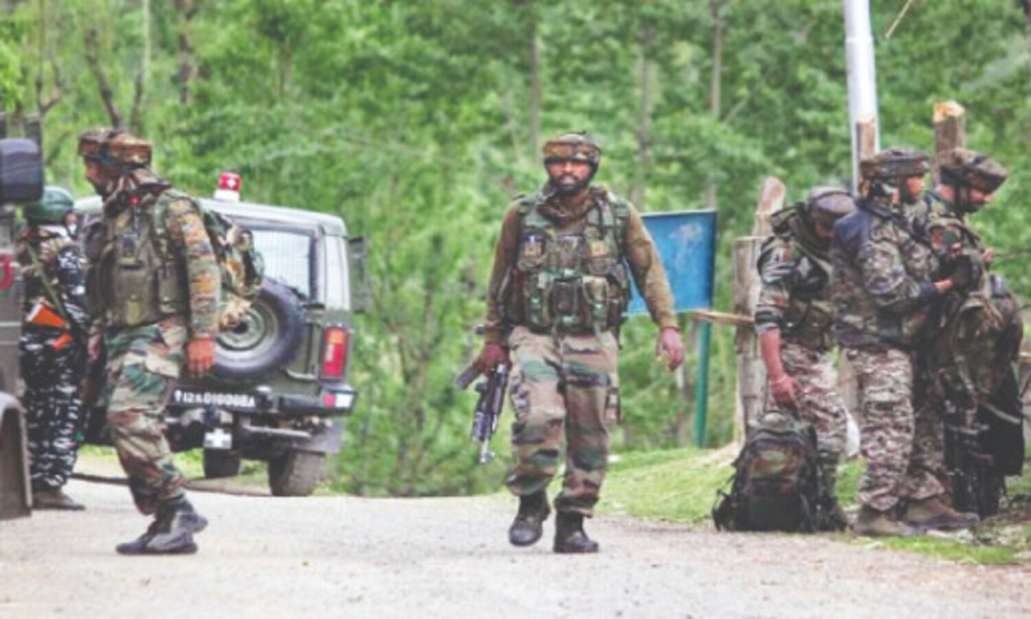 2 terrorists killed as Army foils infiltration bid along LoC in J&Ks Poonch