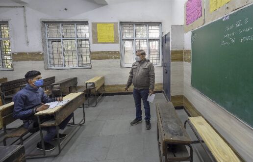 Schools in Delhi reopen amid strict COVID-19 safety guidelines Schools in Delhi reopen amid strict COVID-19 safety guidelines