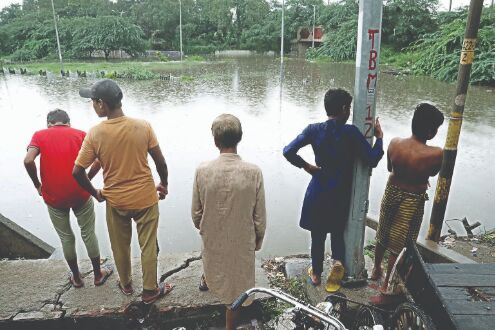 Record September day rains throw life out of gear, Capital under water Record September day rains throw life out of gear, Capital under water