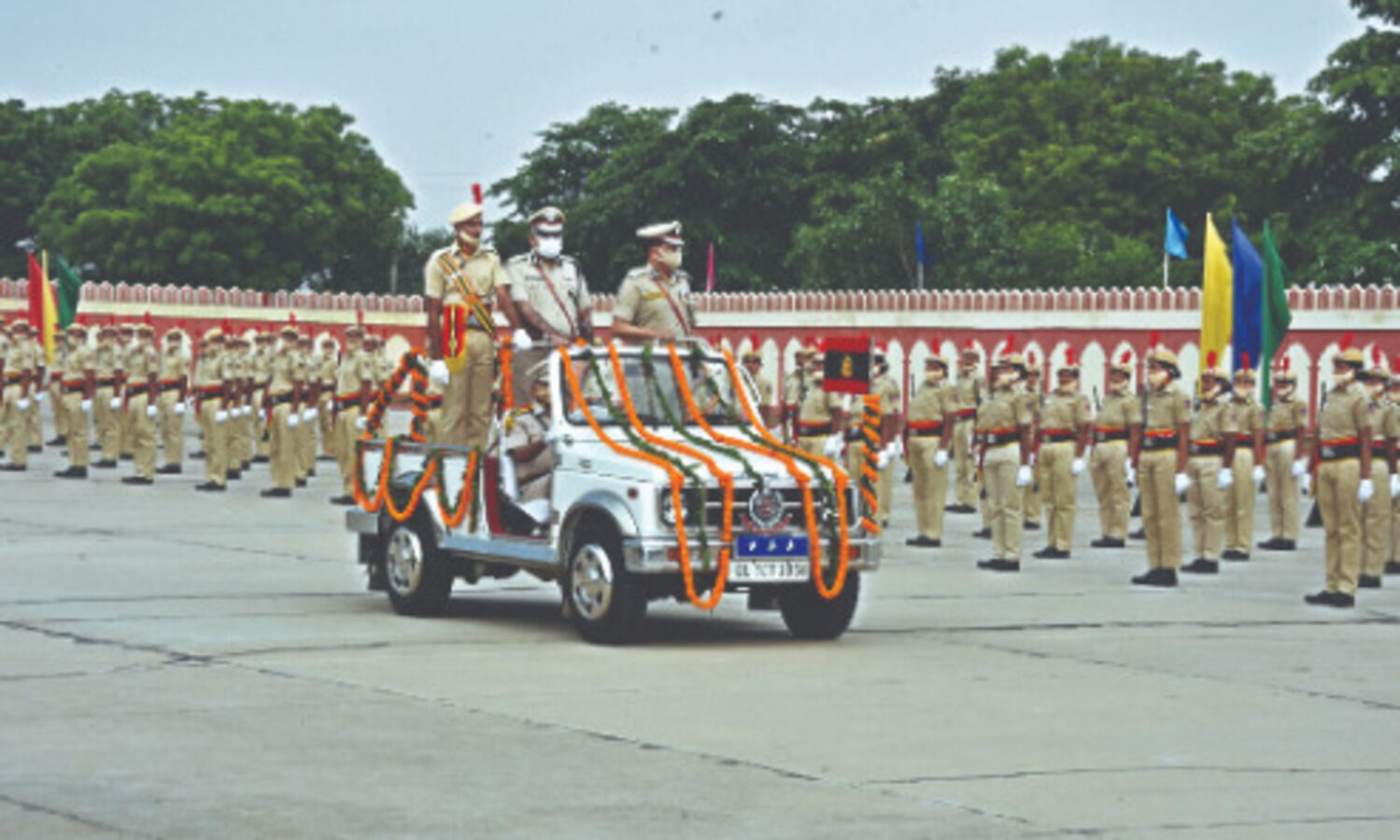 Delhi Police chief asks new recruits to remain updated on latest crime trends