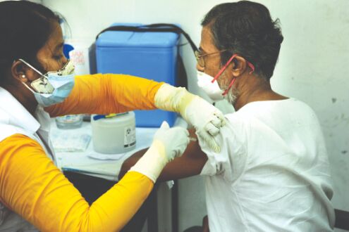 So far, Bengal cumulatively administers over 4.33cr doses So far, Bengal cumulatively administers over 4.33cr doses