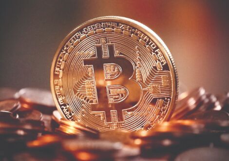 Bitcoin brings hope, doubt for Salvadorans sending money Bitcoin brings hope, doubt for Salvadorans sending money