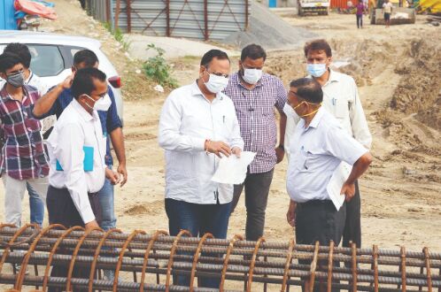 Govt constructing water extraction well with daily capacity of 90L litres Govt constructing water extraction well with daily capacity of 90L litres