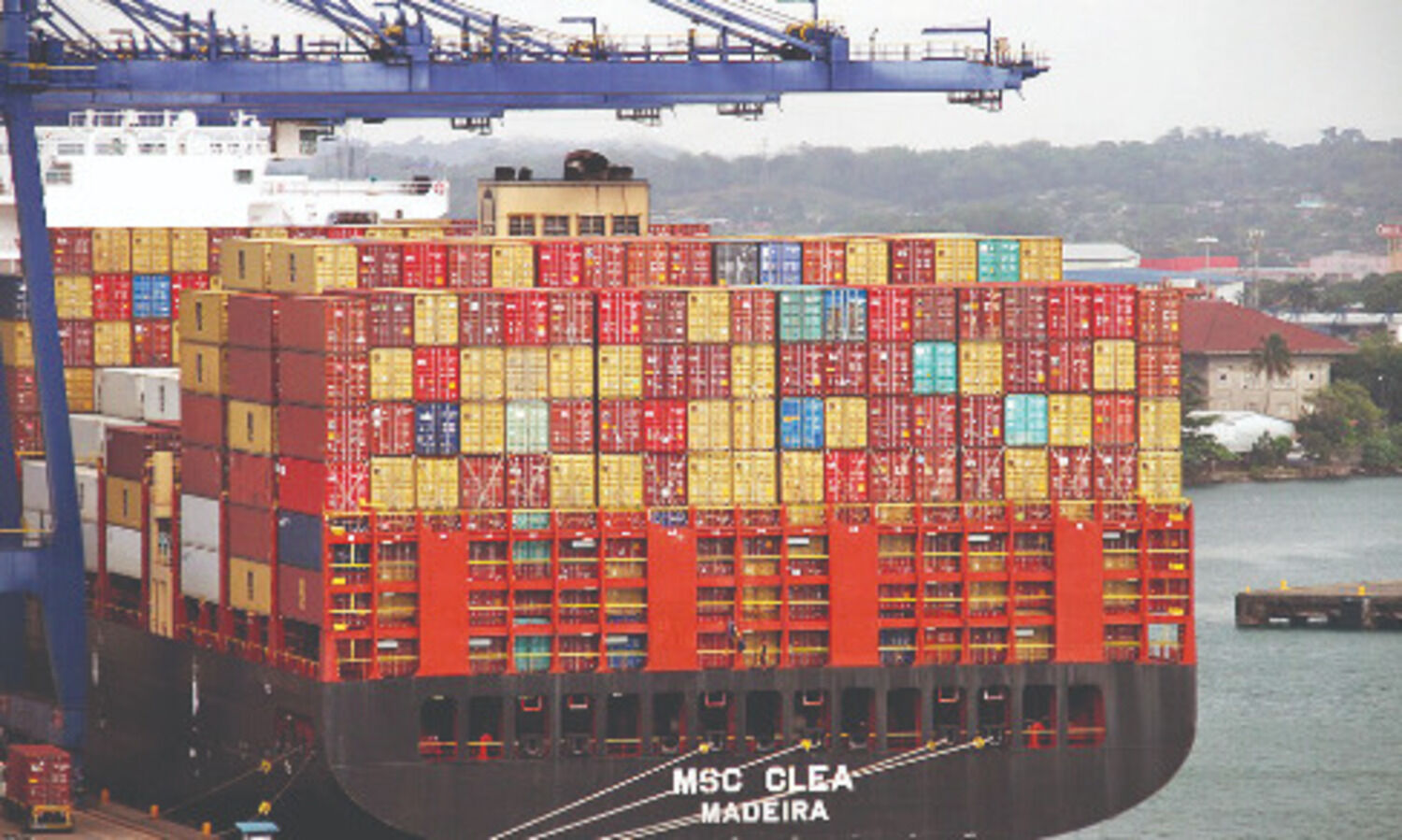 Chinas trade accelerates in August