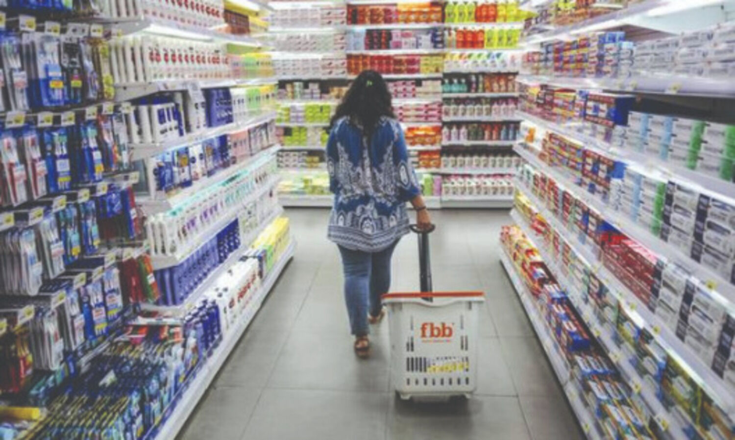 Future-Reliance deal: SC stays Delhi HC proceedings,