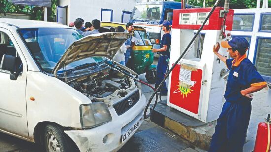 Prices of CNG, piped cooking gas may rise 10-11% in Oct