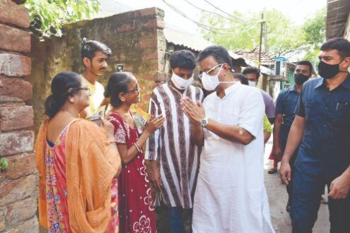 By-election: Hakim campaigns for Mamata By-election: Hakim campaigns for Mamata