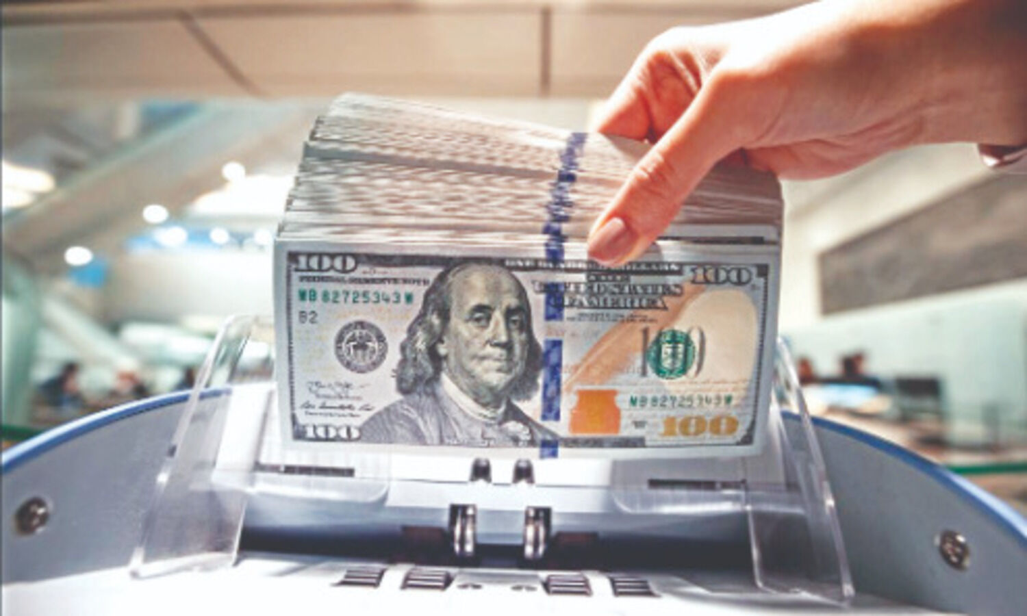 FPIs continue to invest in Indian markets; pump in `7,605 crore so far during September