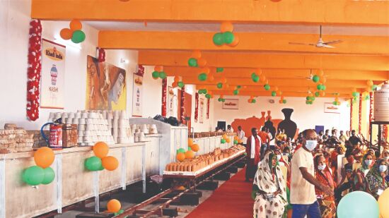 On PMs birthday KVIC launches several schemes to empower Varanasi artisans On PMs birthday KVIC launches several schemes to empower Varanasi artisans