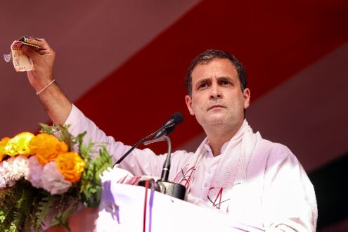 Rahul Gandhi takes dig at govt over record COVID-19 vaccinations Rahul Gandhi takes dig at govt over record COVID-19 vaccinations