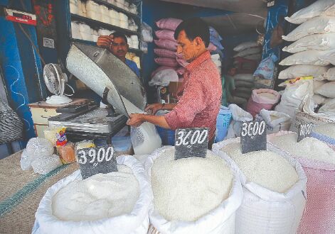 Govt clears sugar export subsidy of `1.8K crore so far Govt clears sugar export subsidy of `1.8K crore so far
