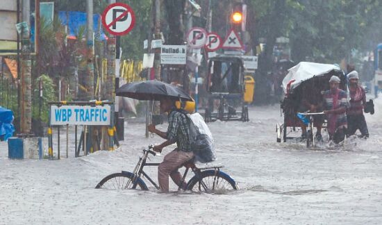 City gets heaviest Sept rains in 13 yrs as deluge throws life out of gear City gets heaviest Sept rains in 13 yrs as deluge throws life out of gear
