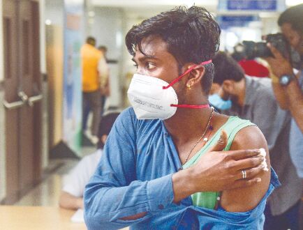 UKs new vaccine rules: Fully-jabbed Indians to be considered unvaccinated UKs new vaccine rules: Fully-jabbed Indians to be considered unvaccinated