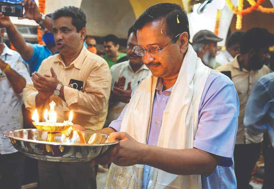 Kejriwal: 80% jobs for locals if AAP voted to power in Goa Kejriwal: 80% jobs for locals if AAP voted to power in Goa