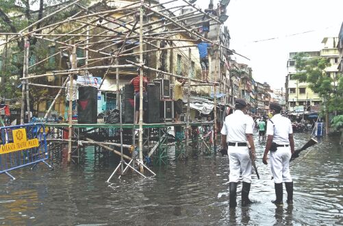 No respite in sight for S Bengal as MeT predicts more downpour No respite in sight for S Bengal as MeT predicts more downpour